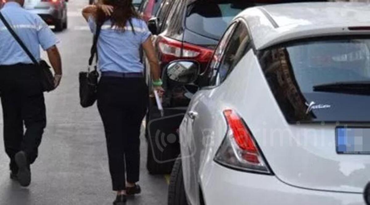 Novafeltria: ausiliarie del traffico, concorso truccato. In tre finiscono nei guai - 