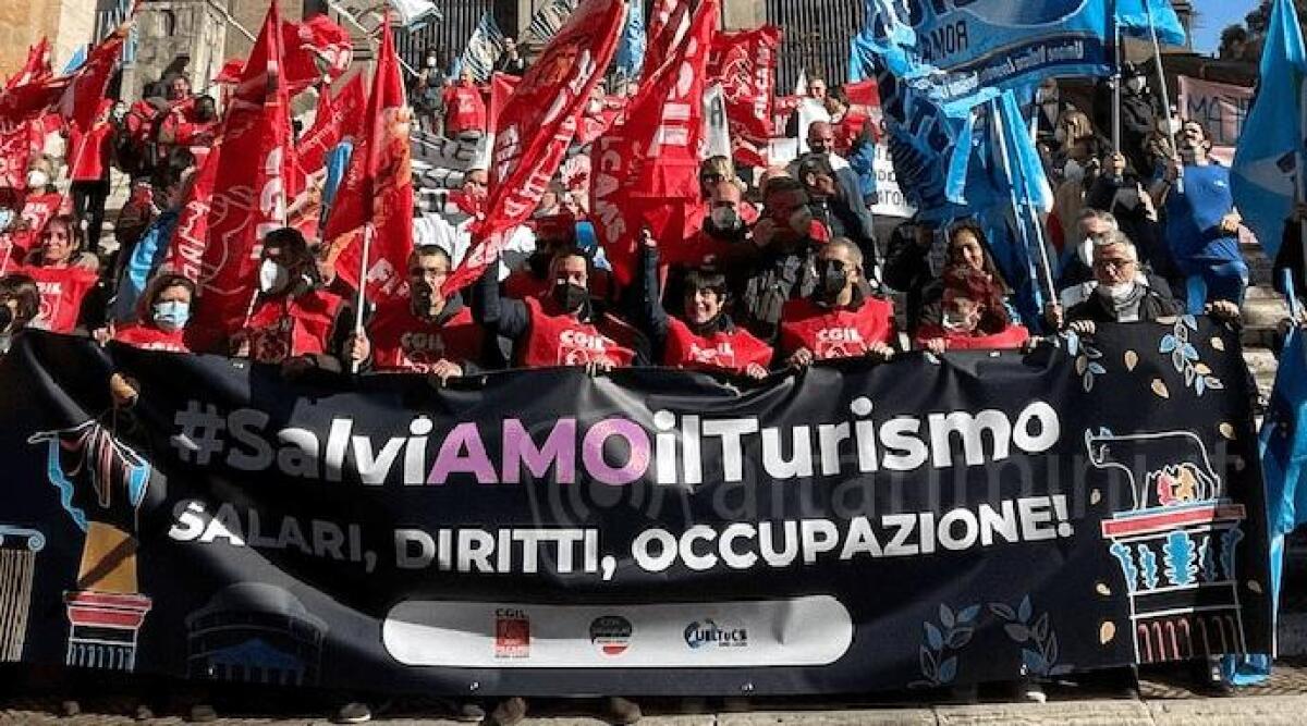 Effetto Ucraina sul turismo: anche a Rimini un flashmob per chiedere rilancio del settore&nbsp; - 