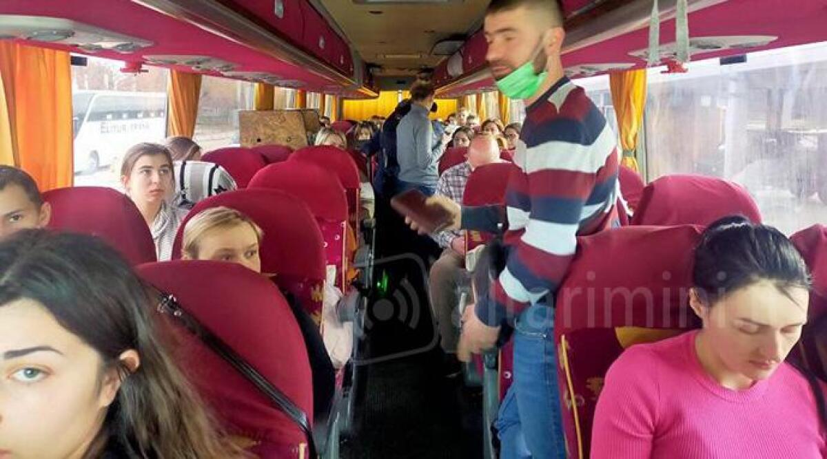 A Rimini in arrivo un bus dall'Ucraina: a bordo donne e bambini - 