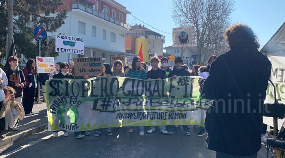 Rimini, movimento ambientalista ridisegna la citt&agrave;: "meno parcheggi, pi&ugrave; aree verdi" - 