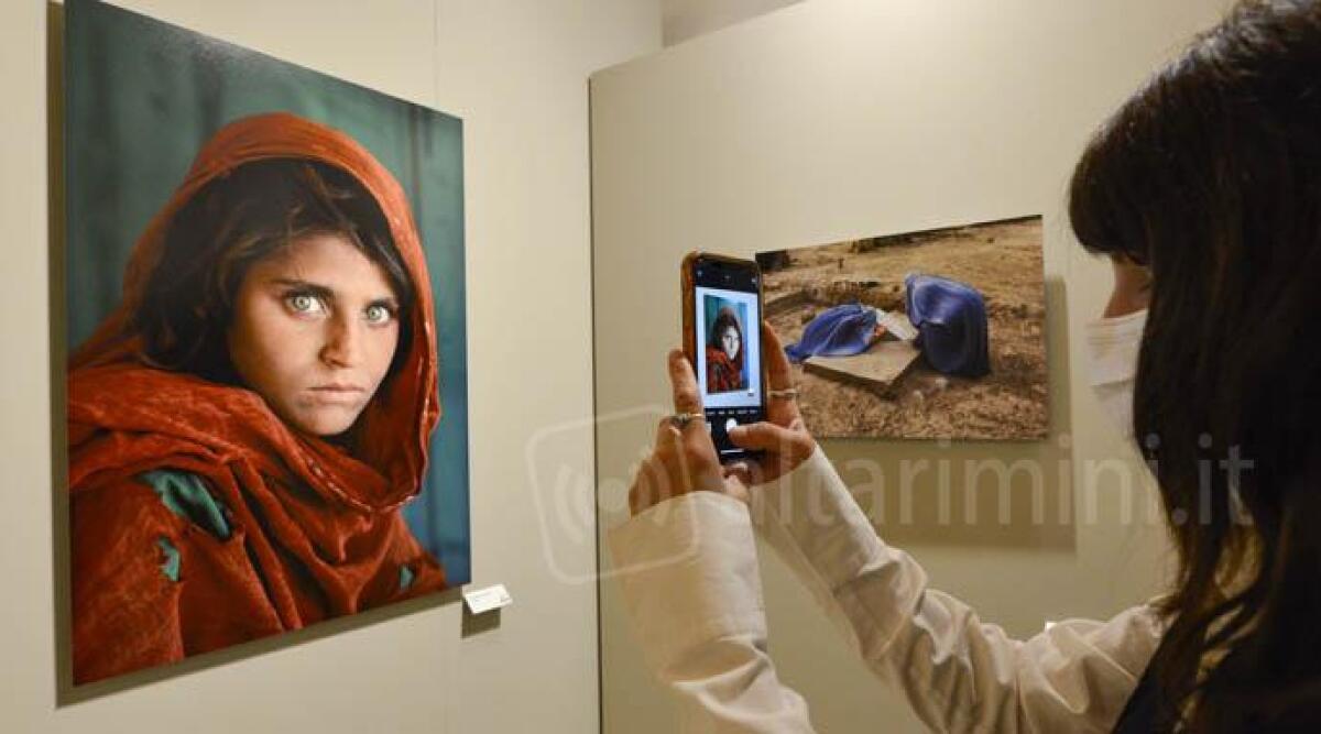 Riccione: a Villa Mussolini gli scatti del fotografo di fama mondiale Steve McCurry -