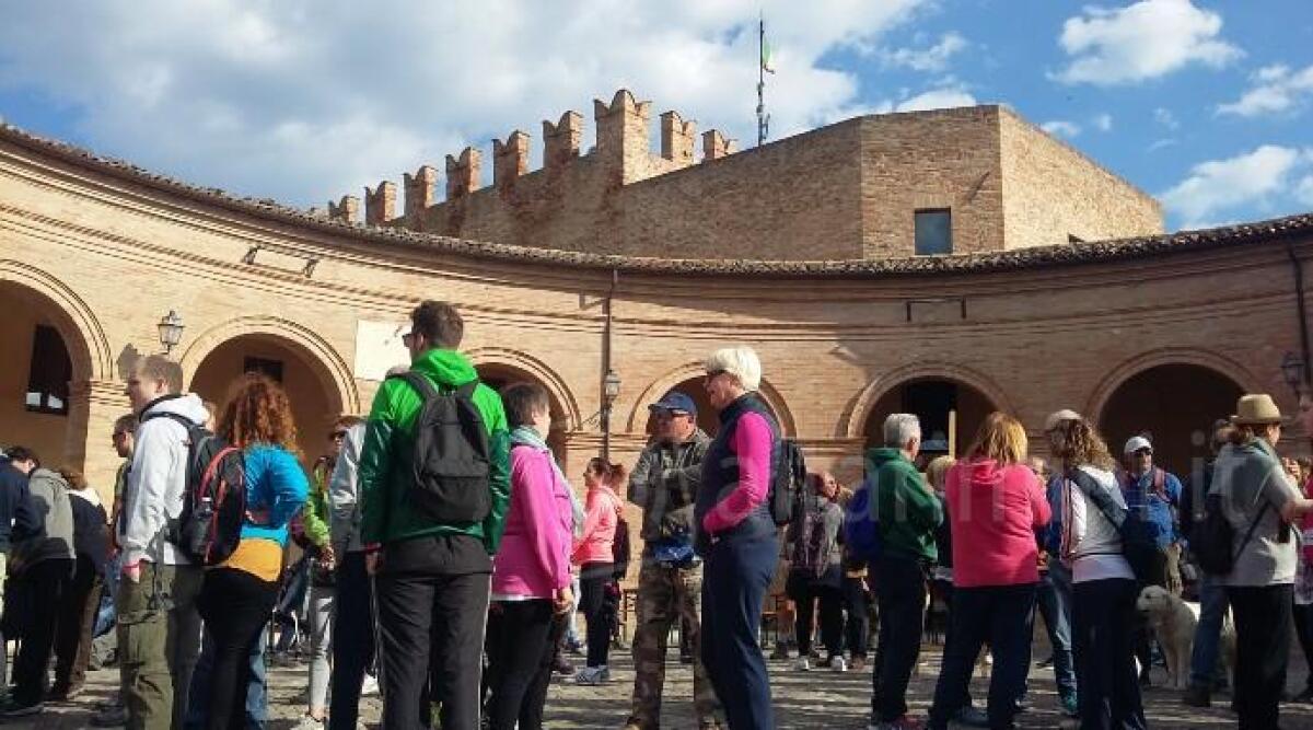Mondaino, torna la Camminata di Primavera tra salute e storia - 