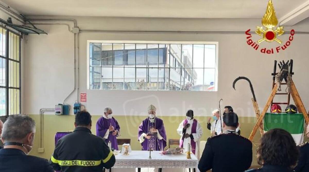 Visita pastorale del Vescovo Mons. Turazzi ai Vigili del Fuoco di Novafeltria - 