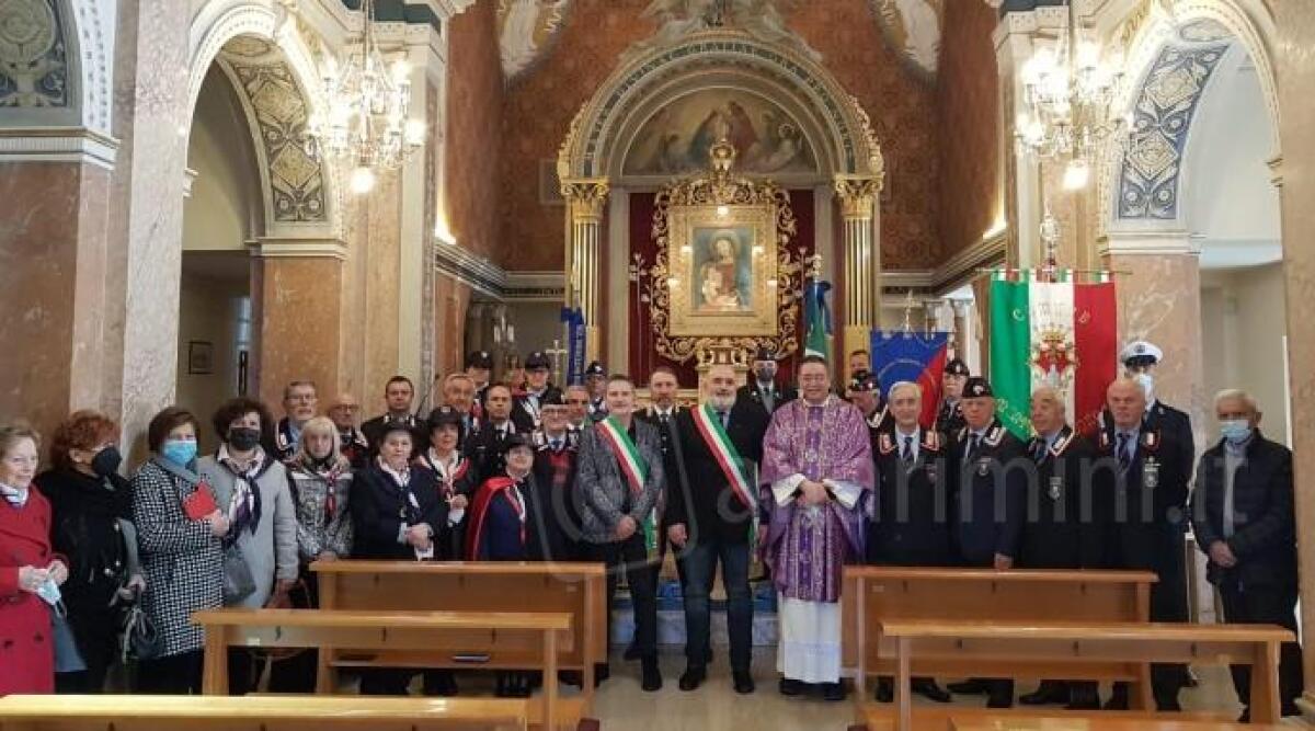 L'associazione Nazionale Carabinieri a Montefiore per gli auguri di Pasqua -