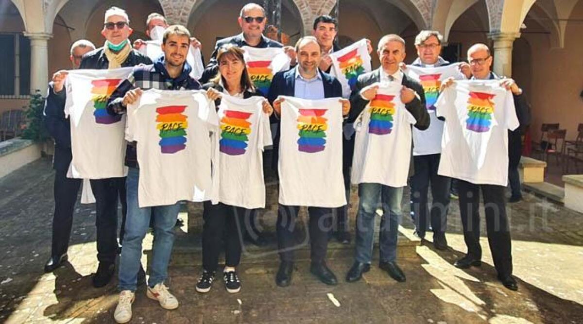 Rimini, dopo 2 anni torna il Somar Lungo con un pensiero al popolo ucraino - 
