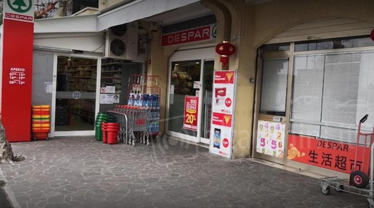 Furto al Despar di Miramare, i ladri portano via i video - 