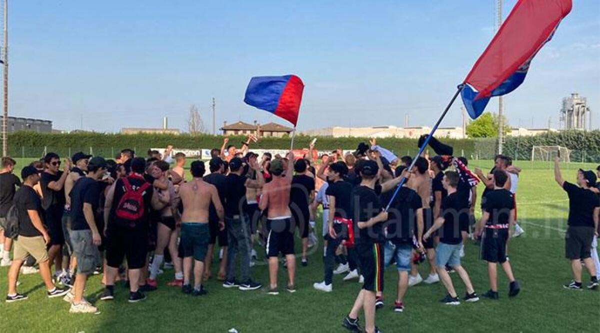 Calcio: Pietracuta, storica promozione in Eccellenza con la firma di Fratti -