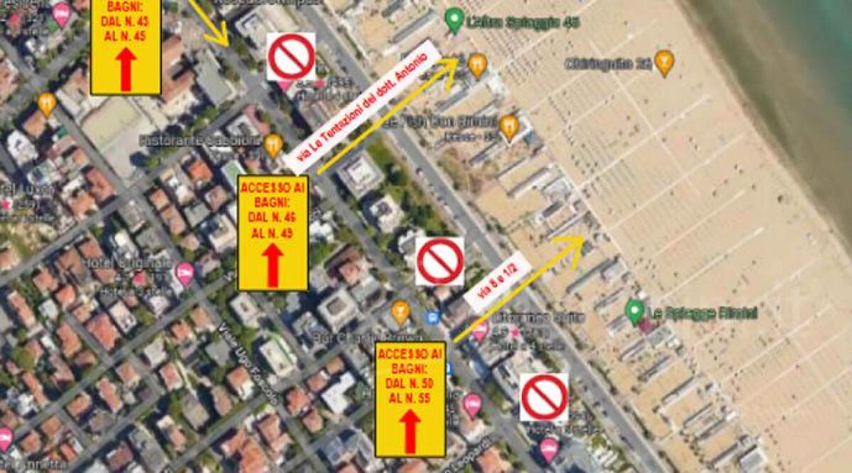 Rimini, slalom nel cantiere per raggiungere la spiaggia: il comune apre 7 varchi temporanei - 