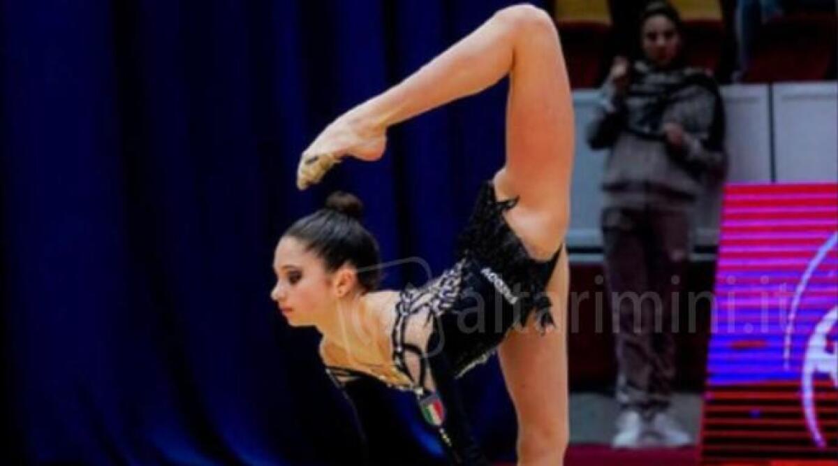 Ginnastica ritmica, la riminese Nicole Tammaro debutta in nazionale a Bucarest -