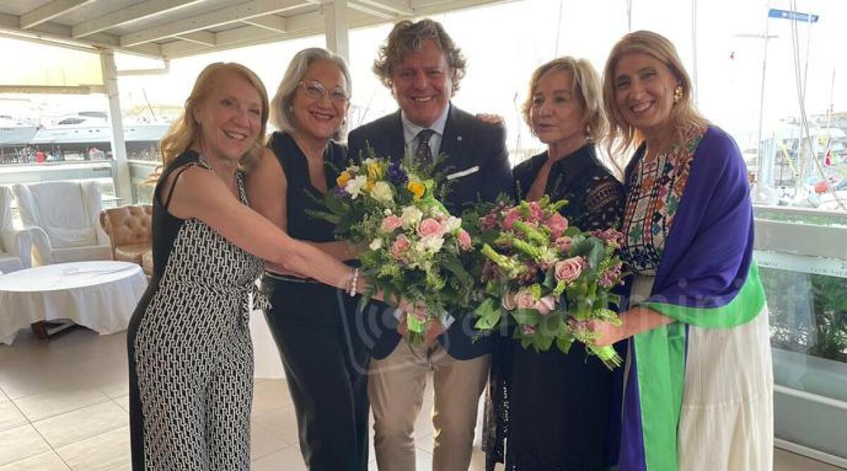 La stilista Alberta Ferretti testimonial di Finestra Donna, progetto dedicato alle imprenditrici - 