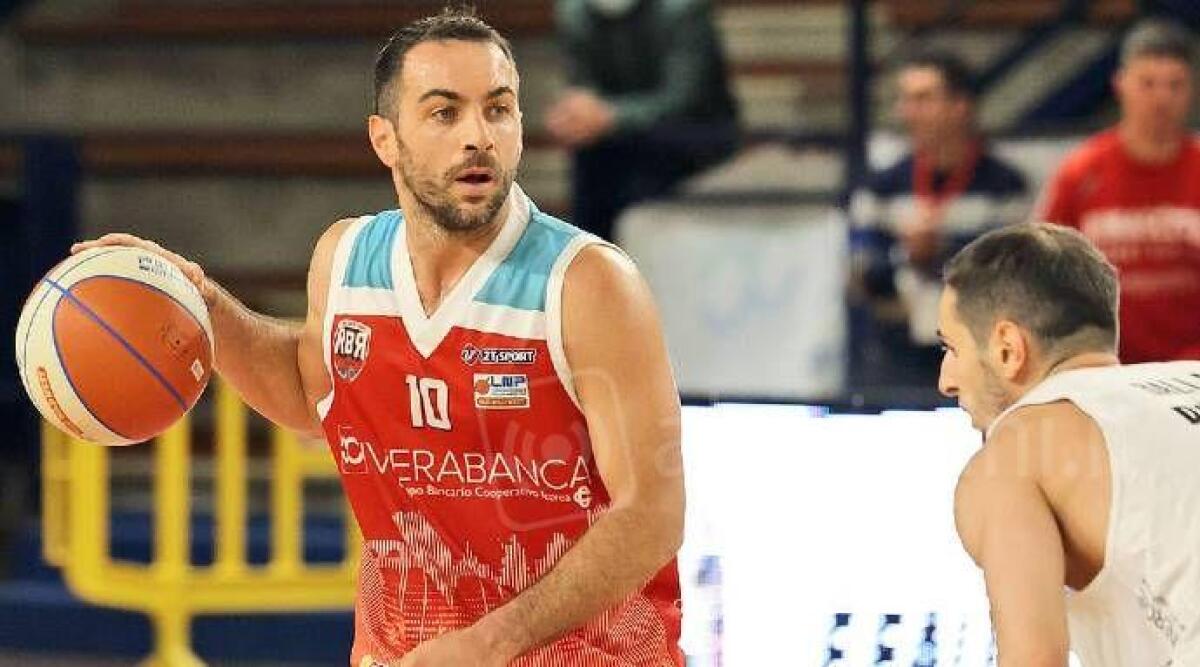 Basket B, i biglietti di Faenza-Rimini si acquistano al botteghino del PalaCattani - 