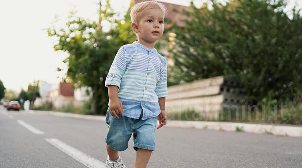 Rimini: la mamma dorme, bimbo di due anni esce di casa e si allontana - 
