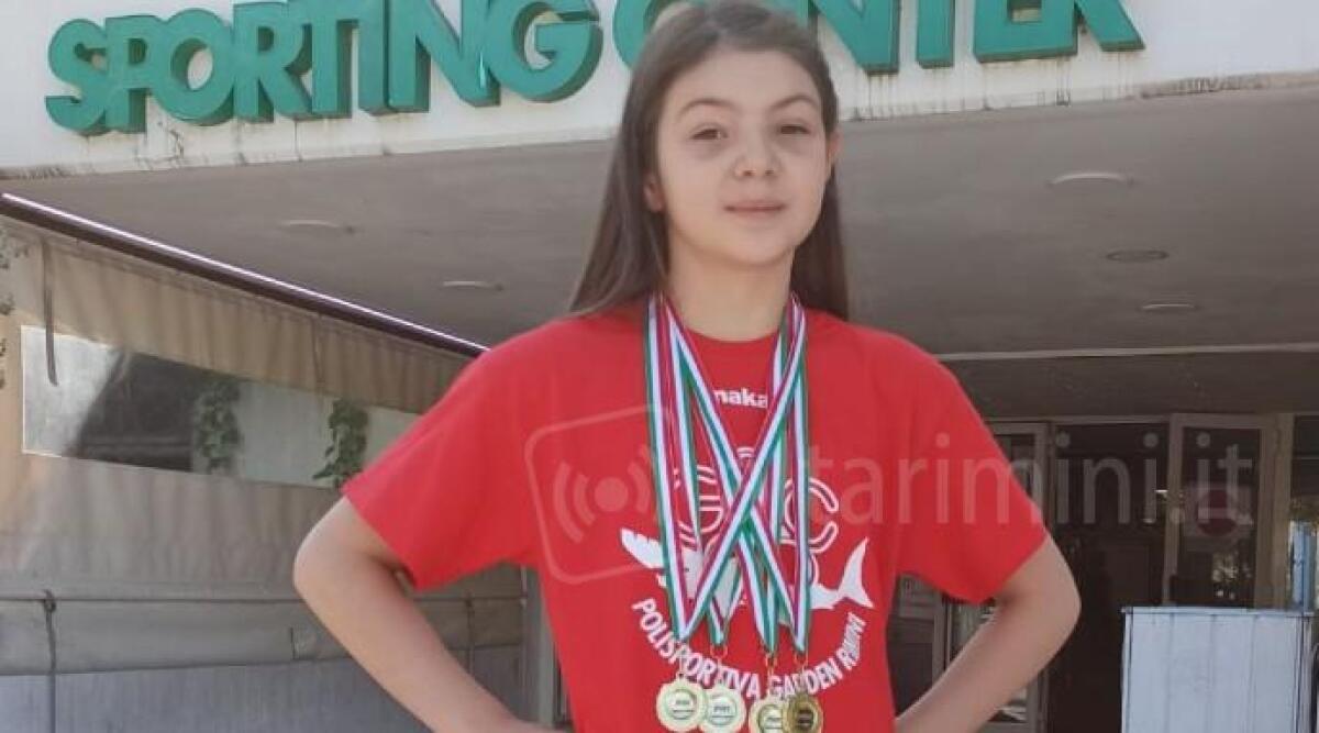 Nuoto, quattro medaglie d'oro per la riminese Giulia Dogoter del Garden - 