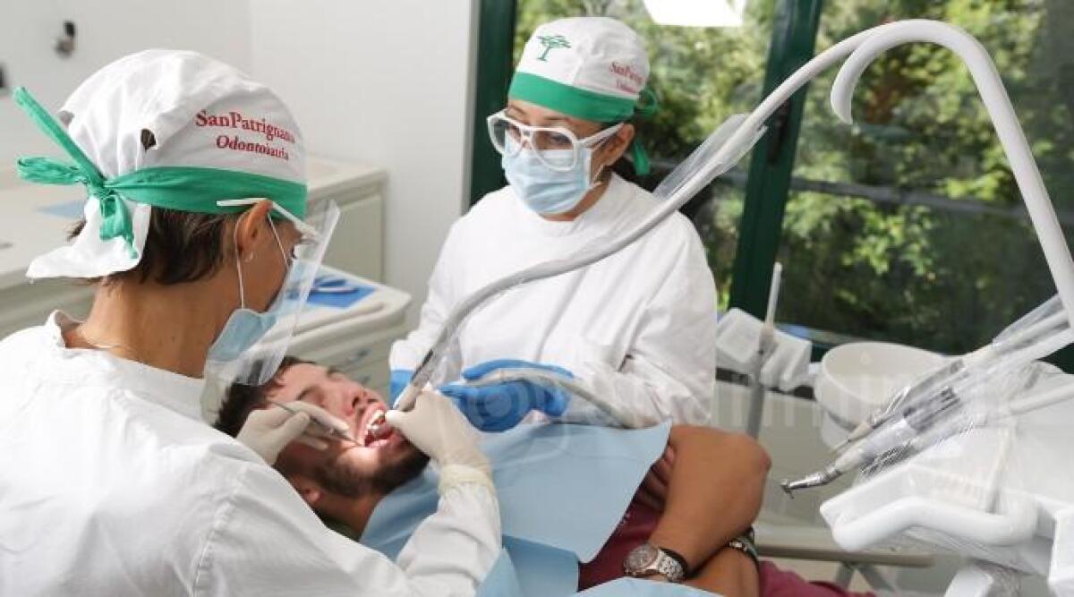 Dentisti ed odontotecnici di fama internazionale a convegno a San Patrignano -