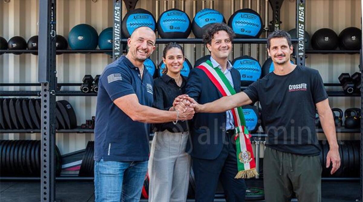 Rimini, aperto lo speciale mini box di attrezzi per fare ginnastica all'aria aperta -