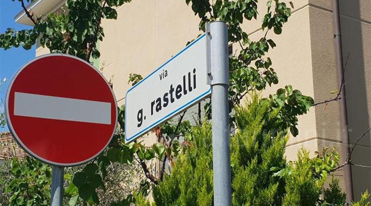 Femminicidio a Rimini: uccisa da trenta coltellate, una fatale a giugulare -