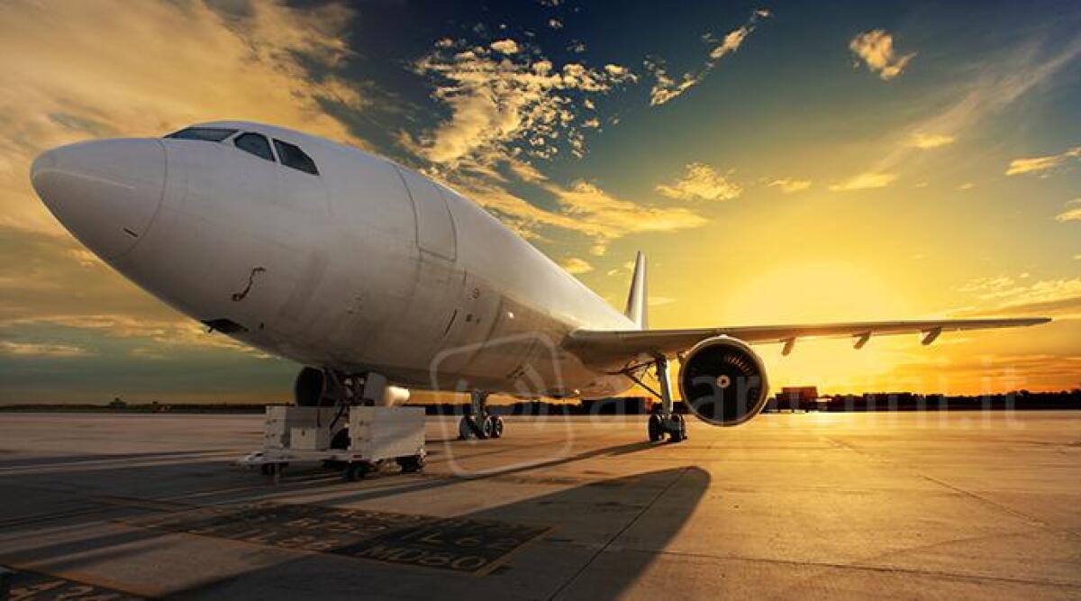 Aeroporto di Rimini, arrivano le vacanze: otto voli Ryanair per l'estate -