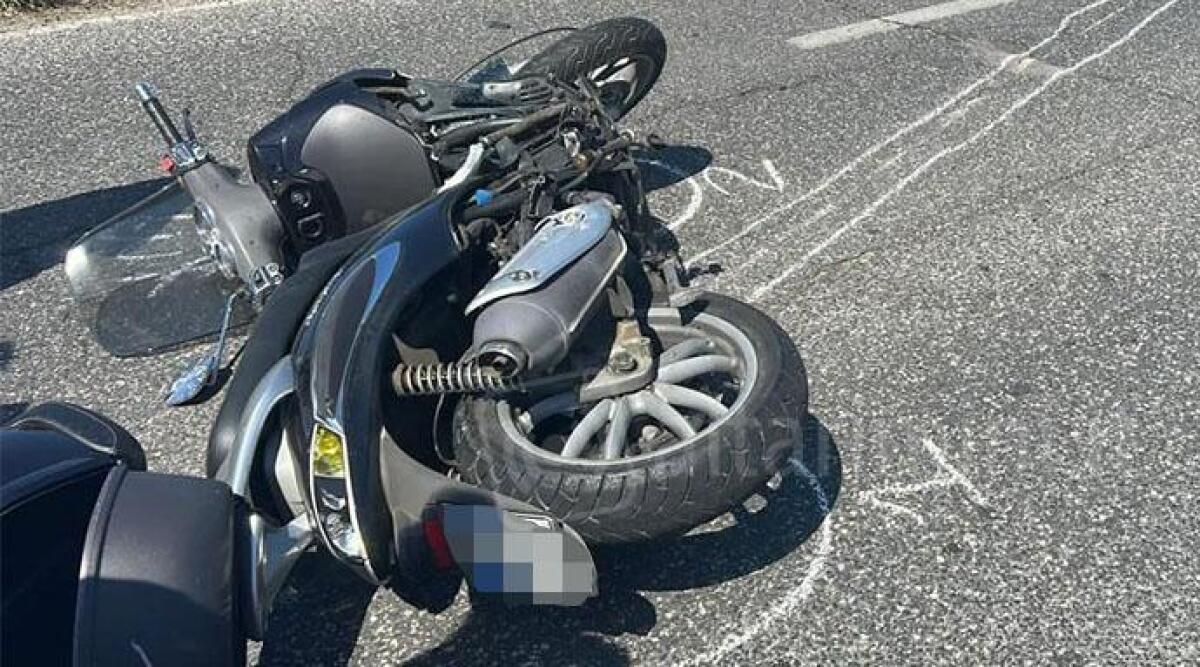 Santarcangelo, schianto tra auto e scooter: grave un 63enne -