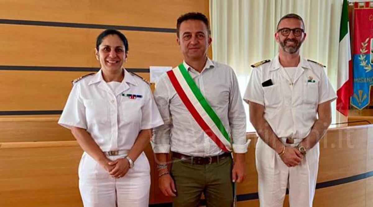 Nuovo comandante della Capitaneria ricevuto dal sindaco di Misano -