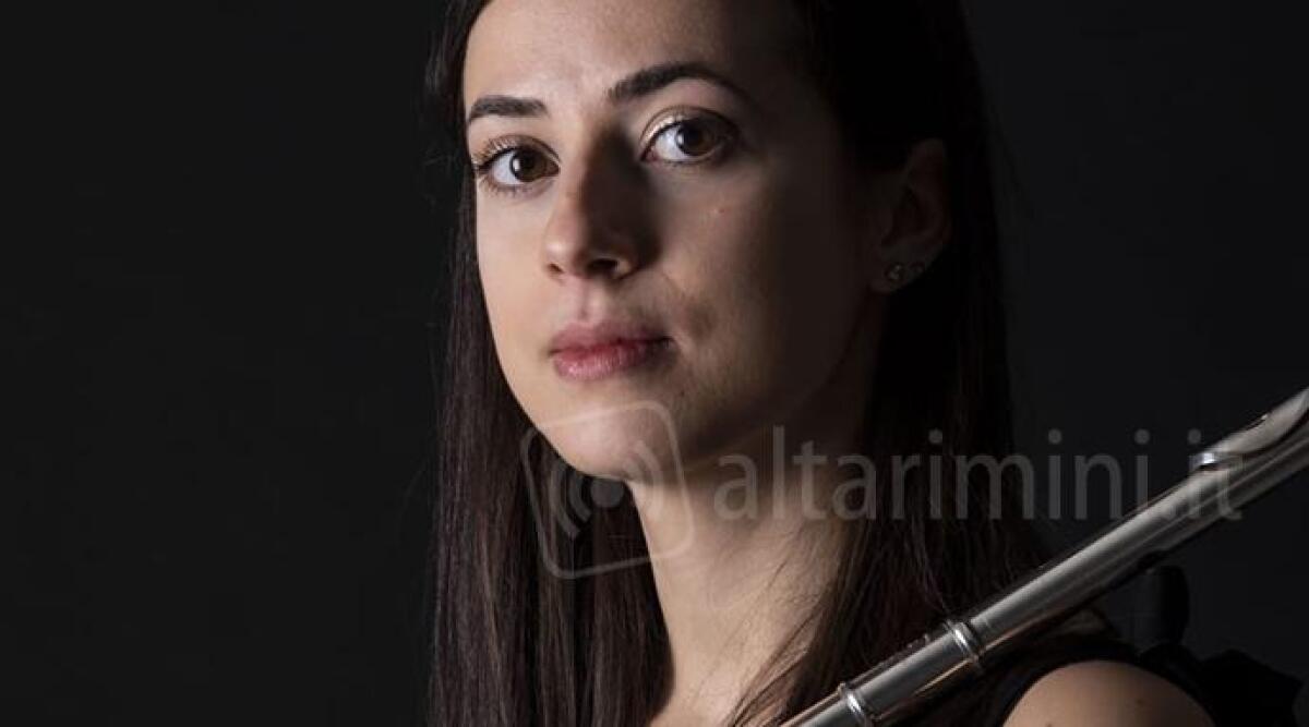 Euridice, bravissima flautista si laurea con lode - 