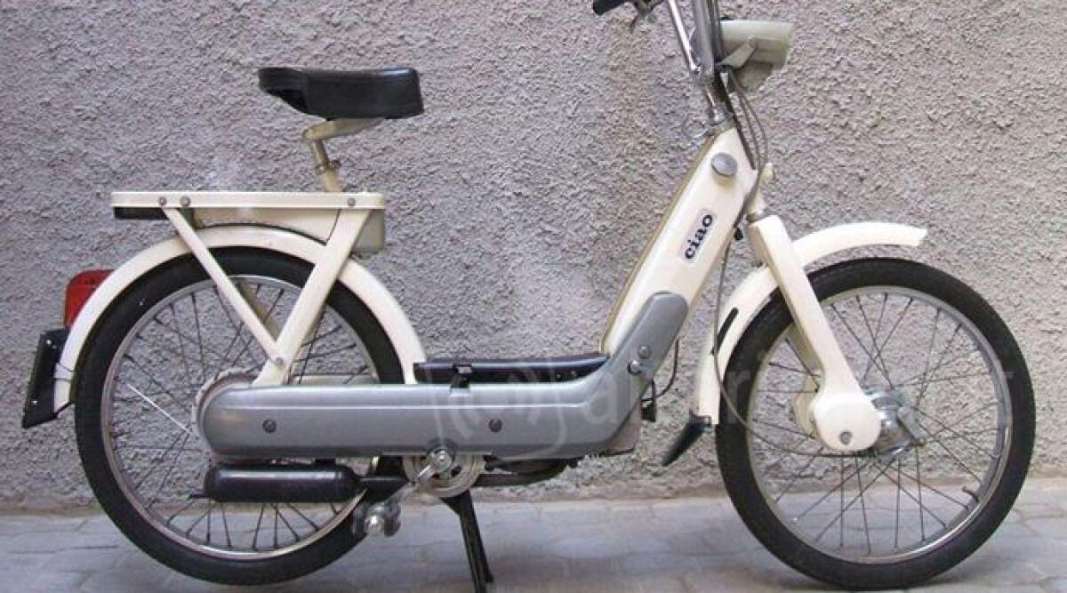 Da Bolzano a Ragusa in Ciao, l'avventura di tre amici fa tappa a Rimini - 