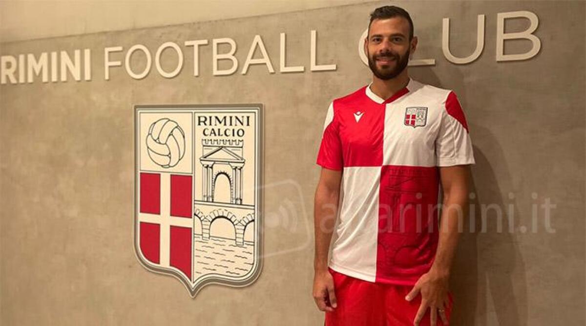 Rimini Calcio, che colpo: ufficiale l'attaccante Vano -