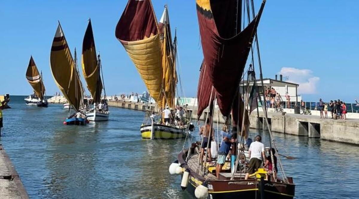Da Rimini, Bellaria e Pesaro, le imbarcazioni storiche si radunano a Cattolica -