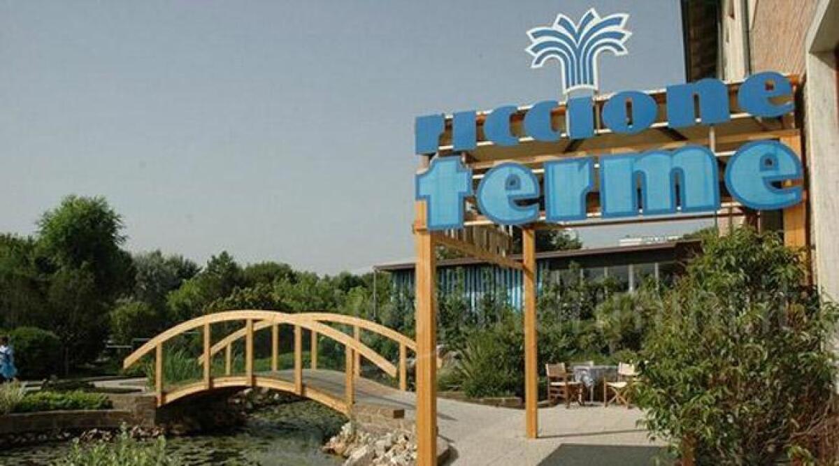 Santarcangelo, centri sociali portano gli anziani alle terme a Riccione - Riccione Terme