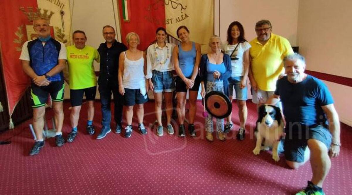 Ciclisti in viaggio da Brescia a Rimini e San Marino, per ricordare l'orrore della bomba atomica - 