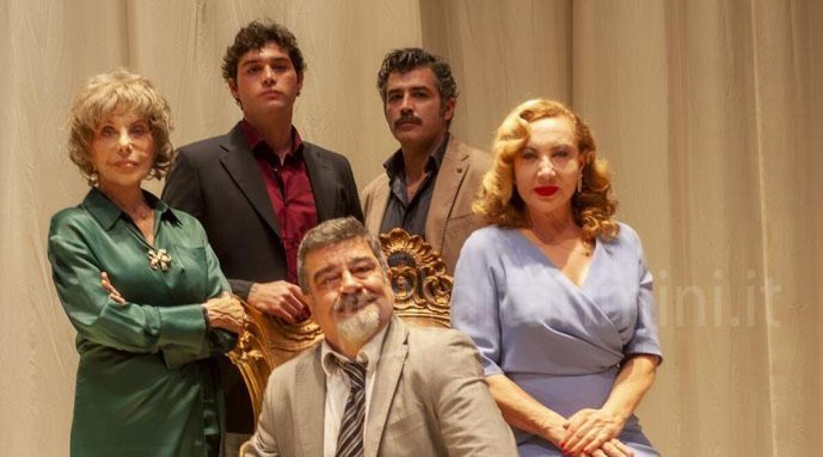 Teatro Galli di Rimini, il programma 2022-23: c'è la prima piece teatrale di Ferzan Ozpetek -