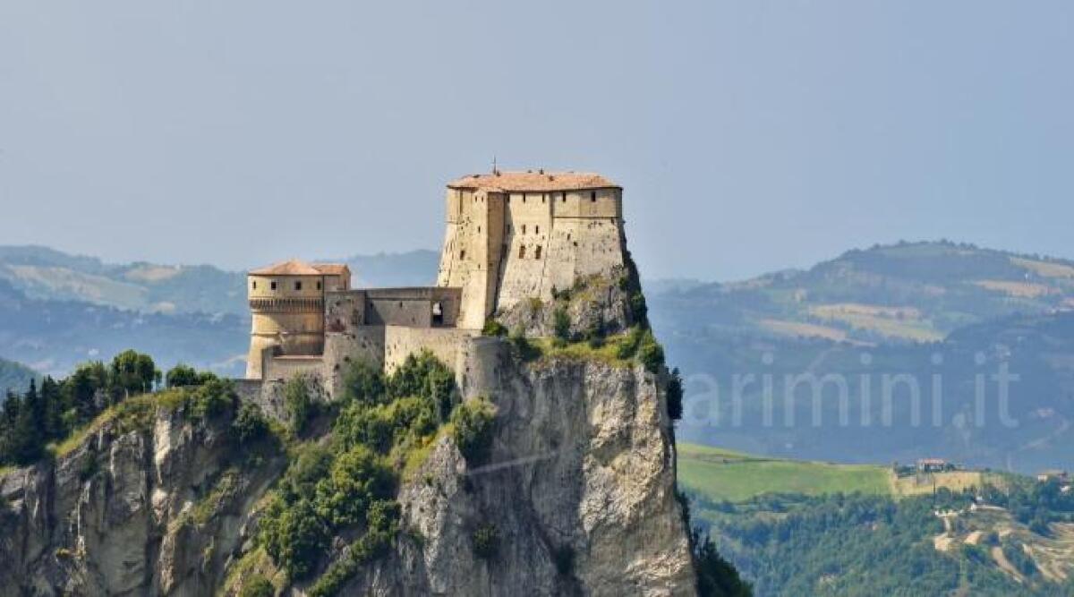 San Leo in vetrina con &lsquo;GustaBorgo&rsquo;: Show cooking, prodotti tipici, trekking e degustazioni - 