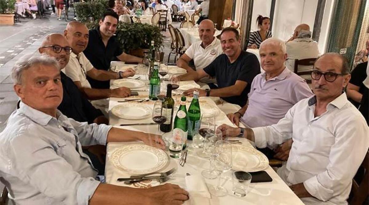 Calcio, per mister Lamberto Zauli rimpatriata a Santarcangelo: dolce amarcord -