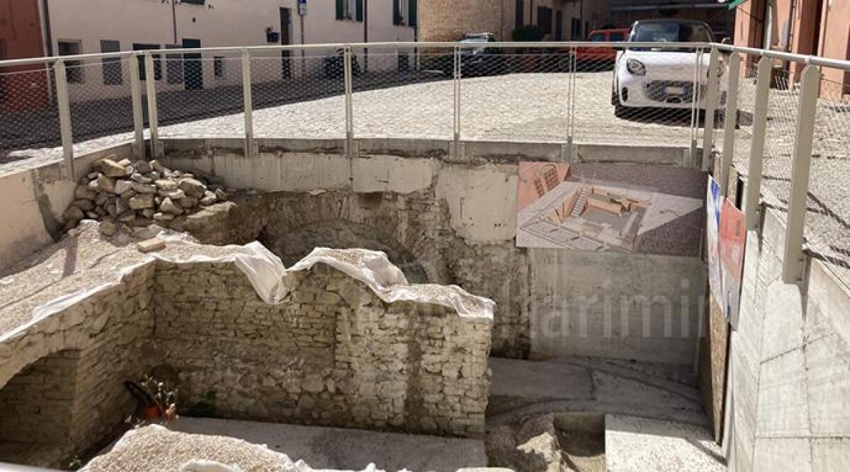 Piazza Balacchi, dopo gli scavi archeologici al via i lavori di valorizzazione della casamatta - 