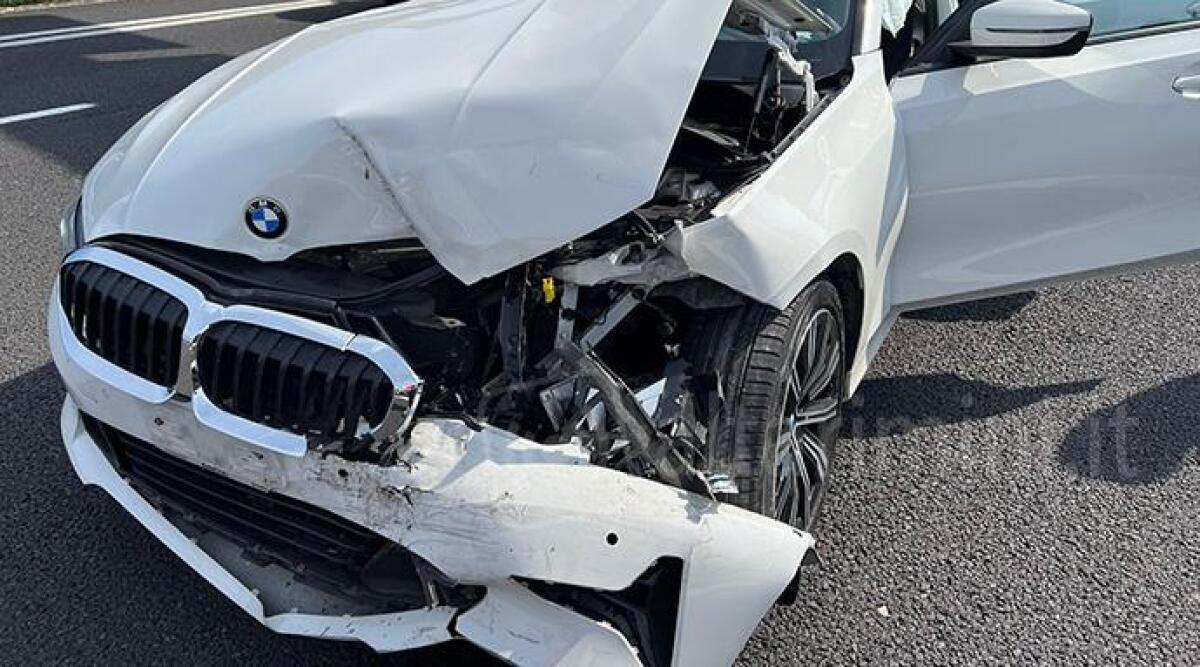 Traffico rallentato in autostrada per incidente. Tamponamento con lievi feriti -