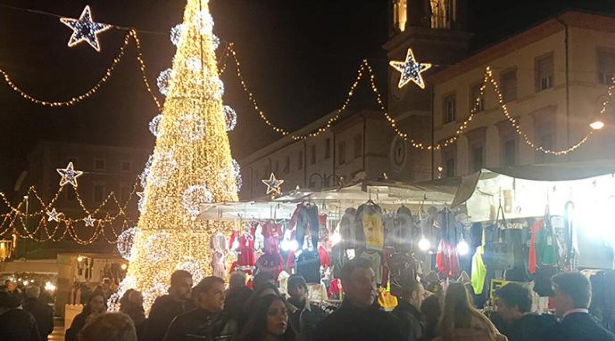 Rimini a sostegno del commercio: ecco il bando a favore di iniziative, eventi e manifestazioni - 