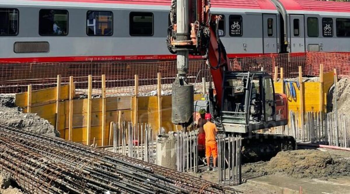 Rimini, proseguono i lavori per il sottopasso centrale della stazione -