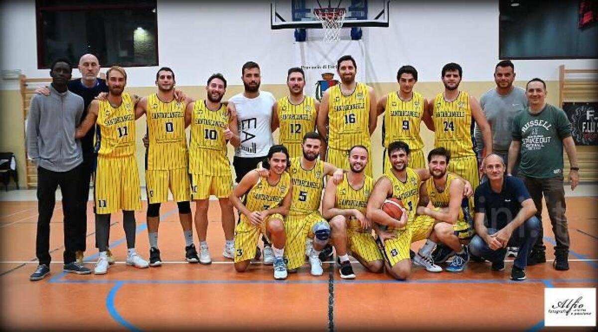 Basket Promozione: Santarcangiolese domina il giovane Bellaria /7956) - 