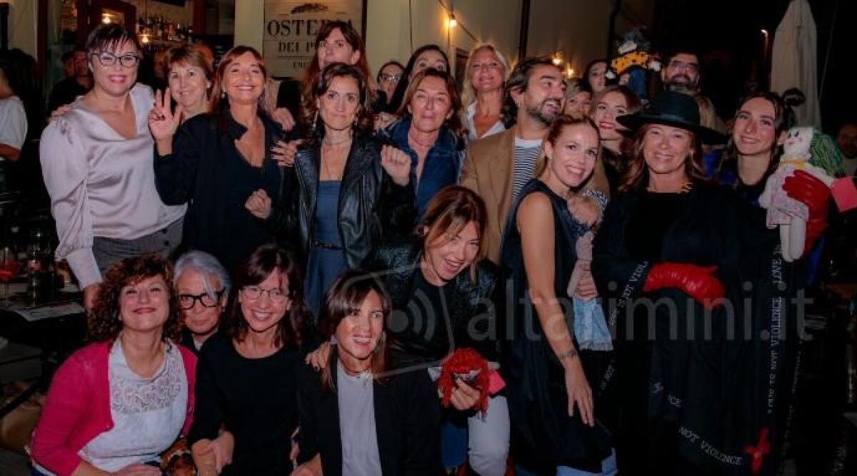 Sfilata benefica per donne vittime di violenza: oltre 6mila euro raccolti a Rimini - 