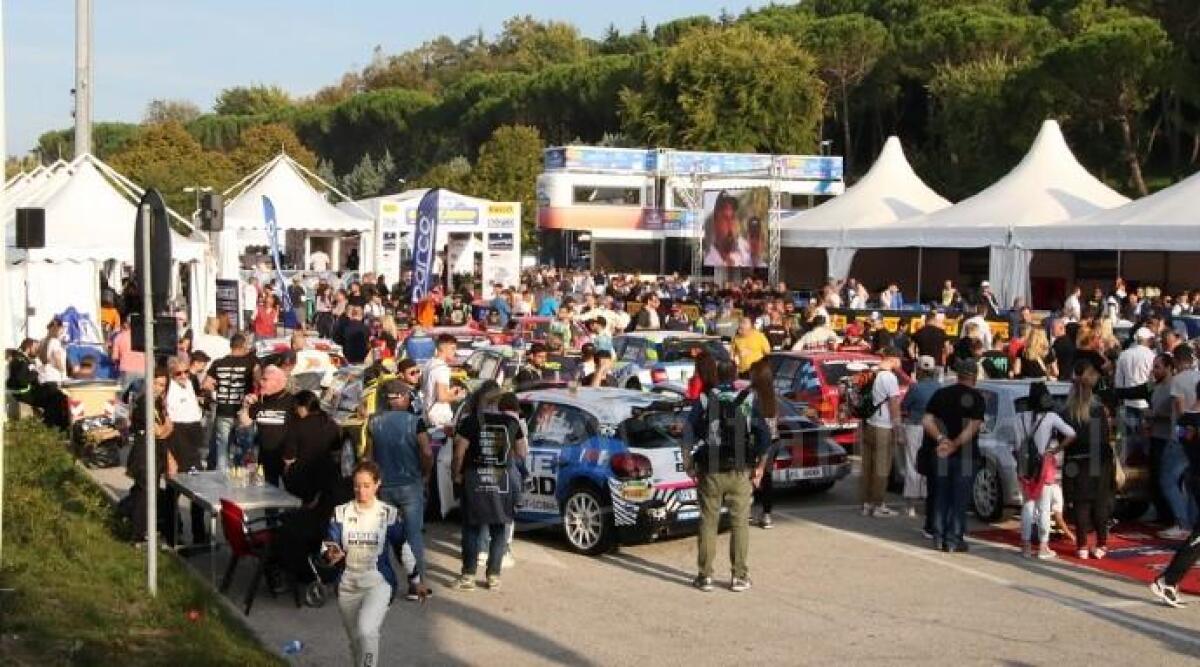 Rallylegend, ecco il podio con la vittoria di Jari Matti Latvala -