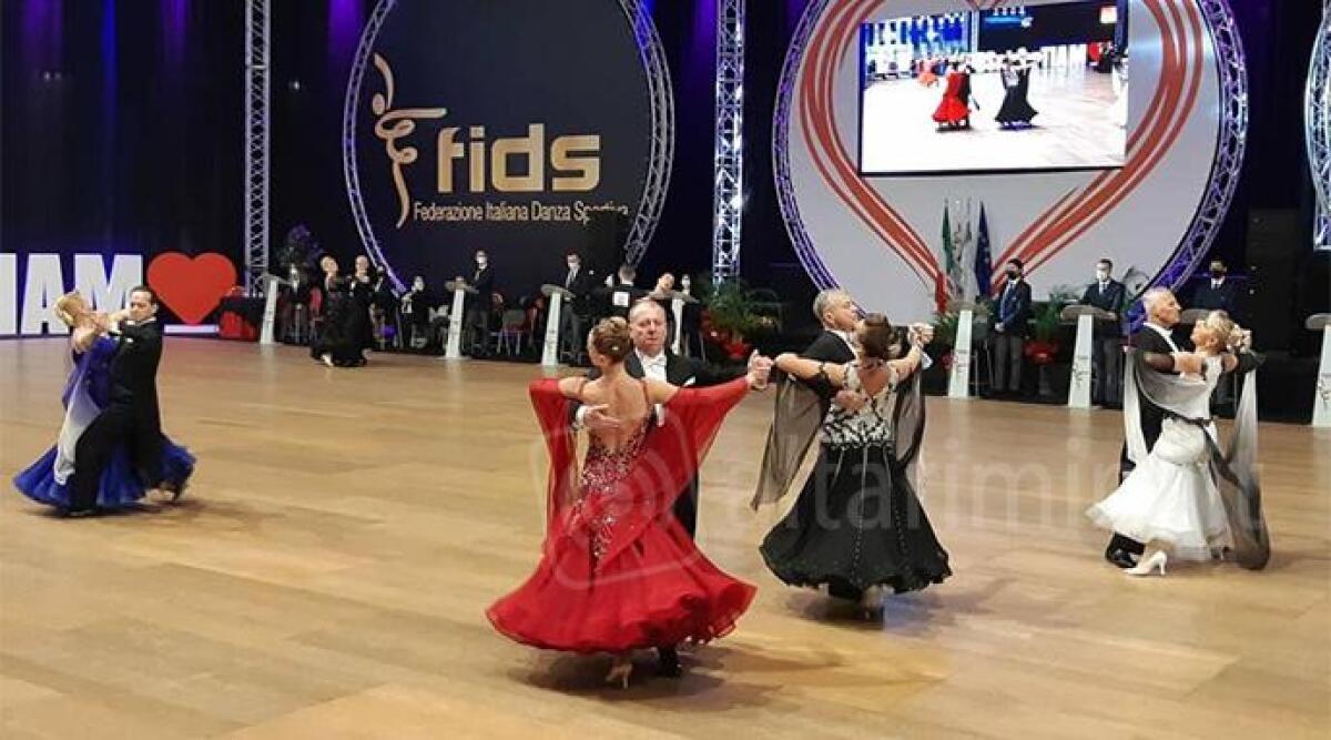 Riccione, al Playhall tornano le gare di danza sportiva - 