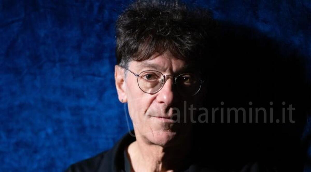 Poggio Torriana, al via la rassegna 'Mentre Vivevo', si parte con Massimo Zamboni -