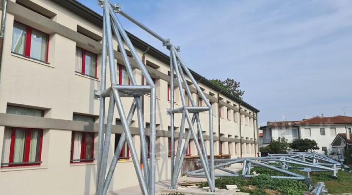 Santarcangelo, proseguono i lavori alla succursale Saffi della scuola media - 