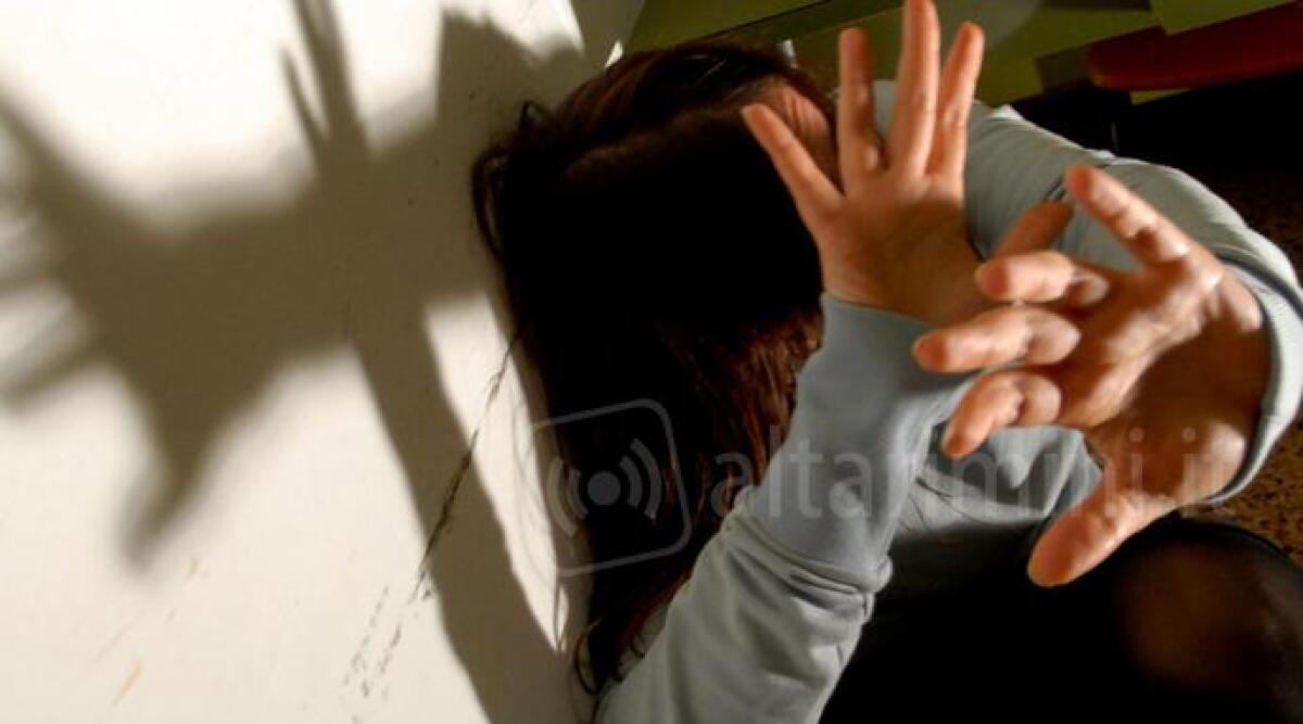 Segregata, picchiata e abusata: marito violento condannato a 11 anni - Foto di repertorio