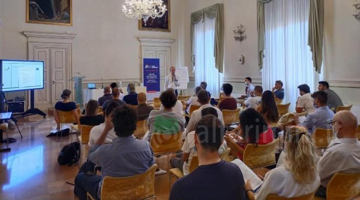 Stampe 3d, fitosanitari, specie aliene: 'Nuove idee nuove imprese' pronta ad incoronare il vincitore - 