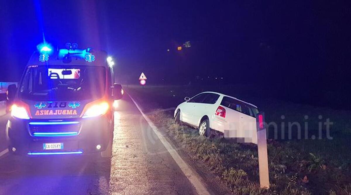 Malore improvviso alla guida, finisce nel fosso e si riprende - 