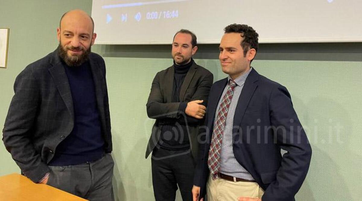 Il giornalista minacciato dalla mafia in cattedra al Liceo Volta Fellini di Riccione - 