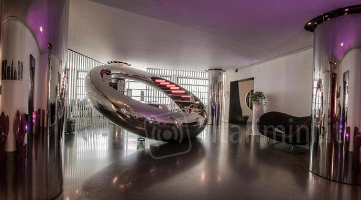 Aggiudicato all’asta l’Hotel Duomo, l'acquirente è il riminese Leonardo Patacconi -