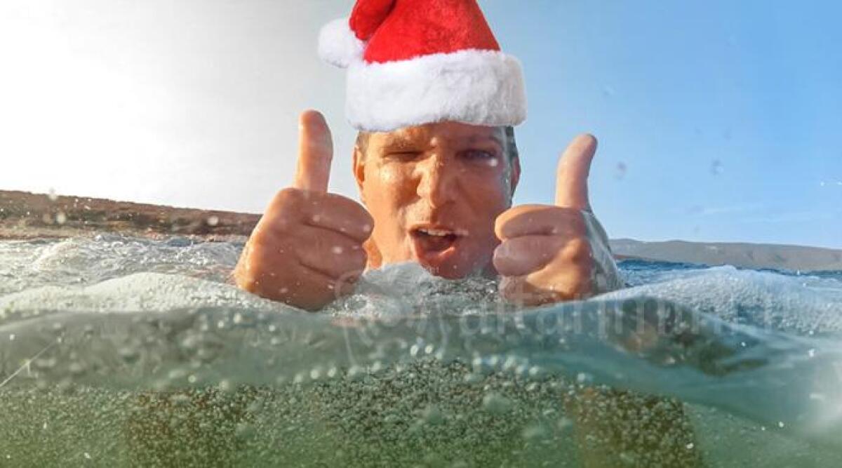 Rimini: sabato 24 dicembre pazzo bagno di Natale, fa bene alla salute - 