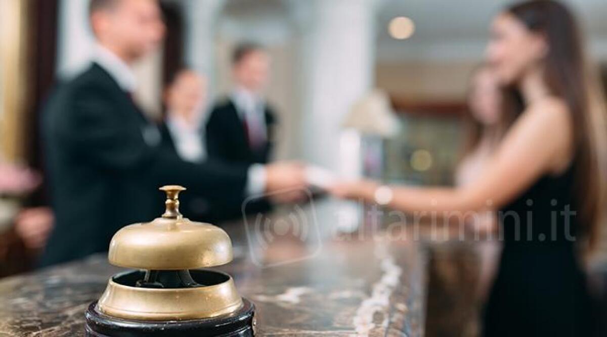 Riccione, aumenta la tassa di soggiorno: in hotel fino a 4,20 euro al giorno - 