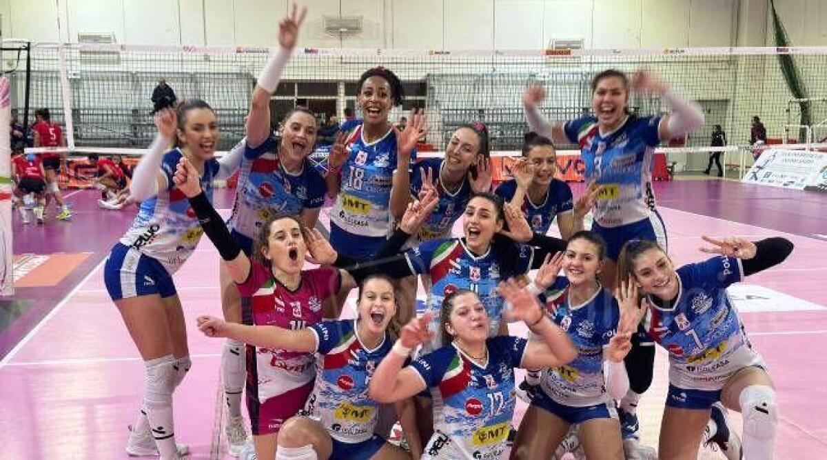 Volley A2 femminile, l'Omag MT passa a Soverato 3-1 -